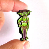 Baby Yøda's Mom Pin
